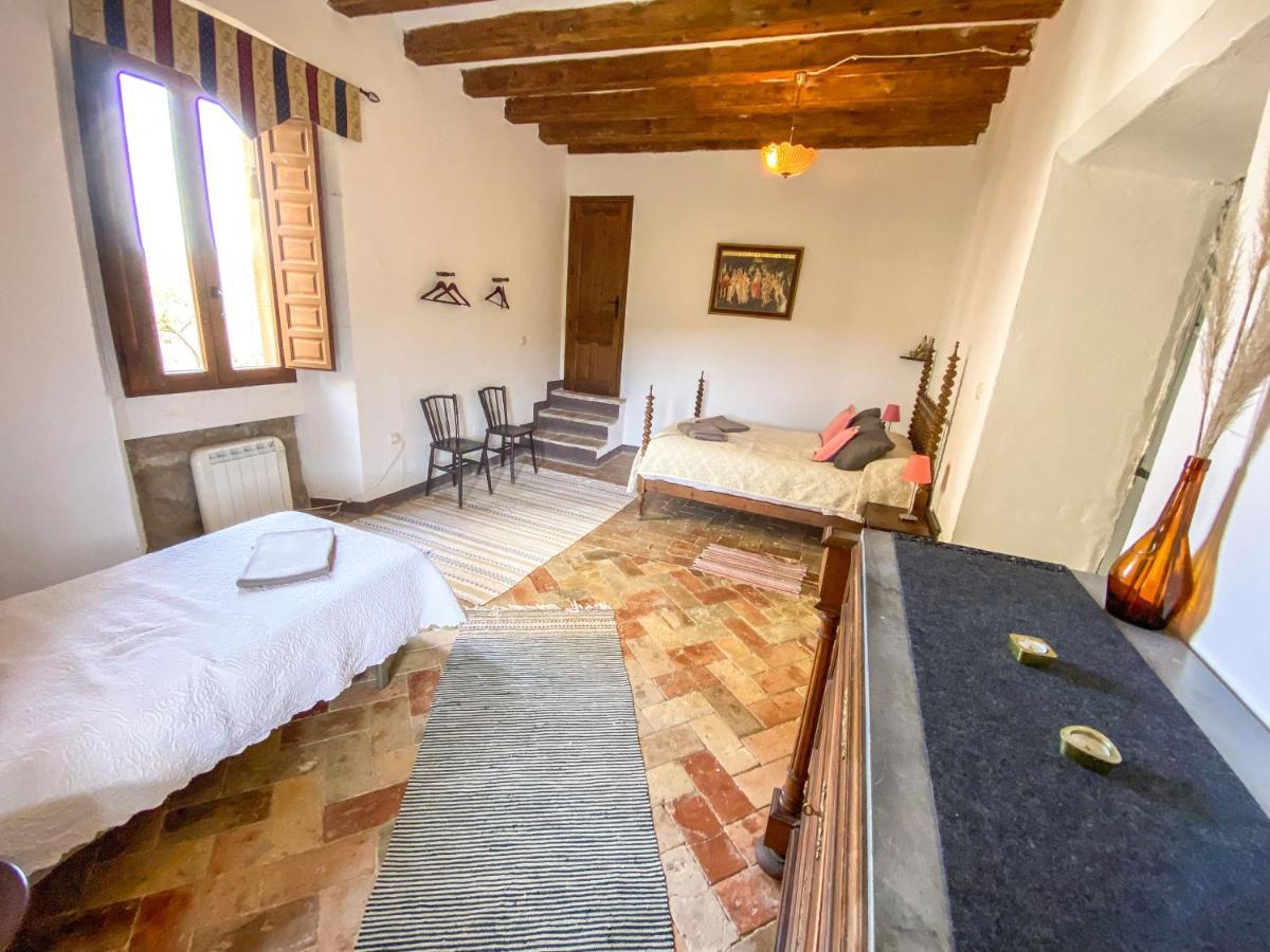Casa Rural Sant Petrus De Madrona Pinell de Solsones Eksteriør bilde
